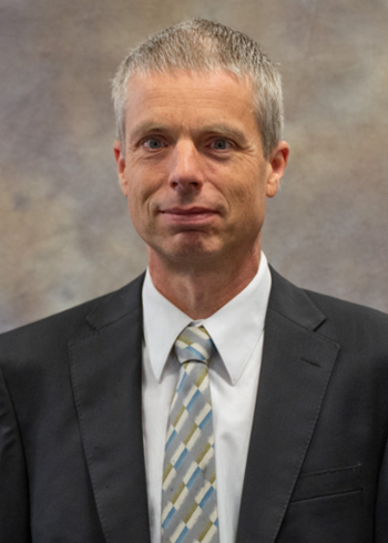Photo of Dr. Andreas Gross